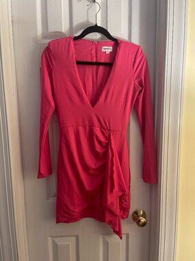 Superdown Martyna deep V Dress
